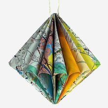 Load image into Gallery viewer, Virginia Travel Map Ornament